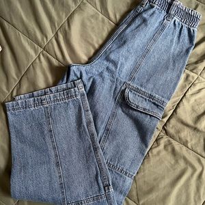 High Waisted Cargo Jeans